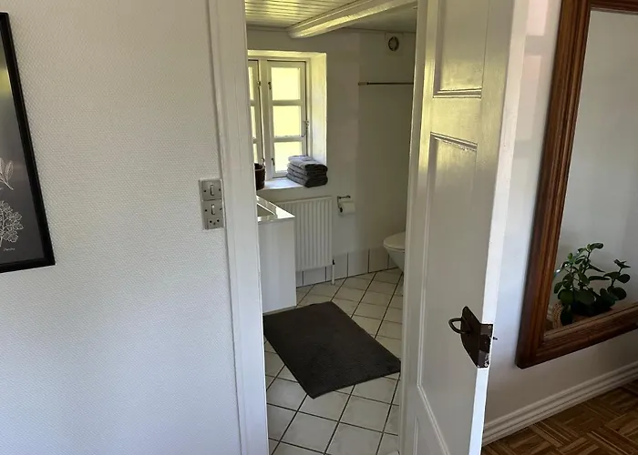 Kaerbollinggard Kır Evi Bredsten (Velje)